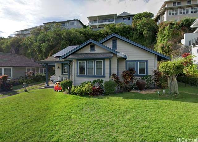Property at 2102 Mckinley St, Honolulu, HI 96822, 3 beds, 2 baths