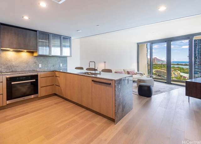 Property at 1000 Auahi St #1404, Honolulu, HI 96814, 2 beds, 2 baths