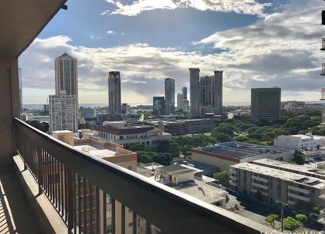 Property at 775 Kinalau Pl #1204, Honolulu, HI 96813, 1 bed, 1 bath