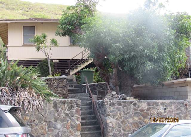 Property at 1503 Ainakoa Ave, Honolulu, HI 96821, 3 beds, 1 bath