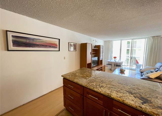 Property at 2452 Tusitala St #703, Honolulu, HI 96815, 1 bed, 1 bath