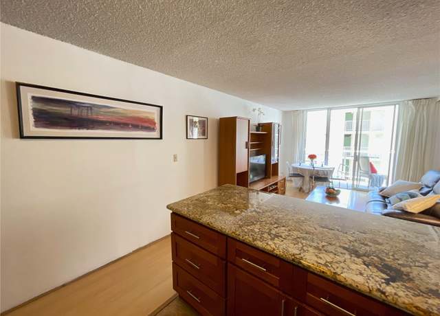Property at 2452 Tusitala St #703, Honolulu, HI 96815, 1 bed, 1 bath