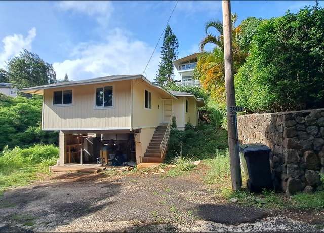 Property at 3904 Maunahilu Pl, Honolulu, HI 96816, 3 beds, 1 bath