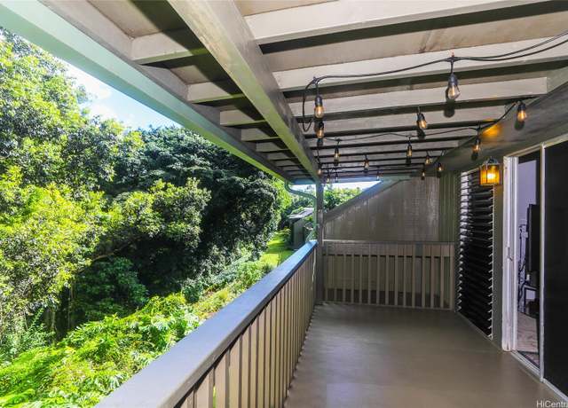Property at 47-718 Hui Kelu St #1504, Kaneohe, HI 96744, 3 beds, 2 baths