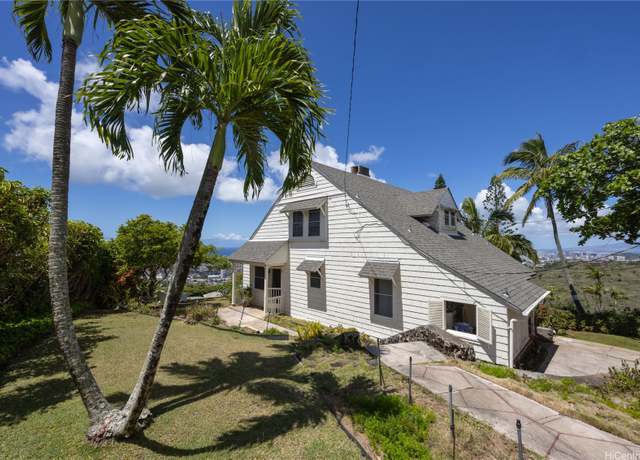 Property at 3637 Nihipali Pl, Honolulu, HI 96816, 4 beds, 3 baths