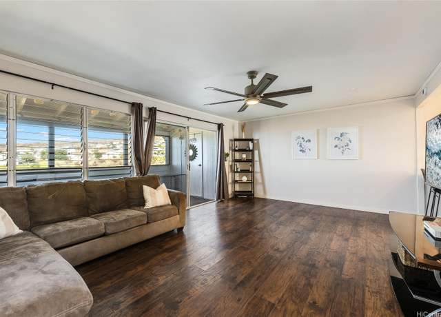 Property at 92-962 Makakilo Dr #39, Kapolei, HI 96707, 3 beds, 1.5 baths