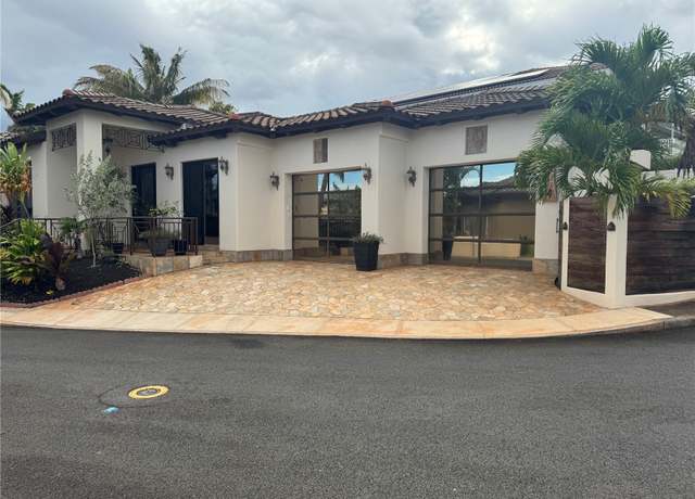 Property at 92-1286 Hauone St, Kapolei, HI 96707, 4 beds, 3 baths
