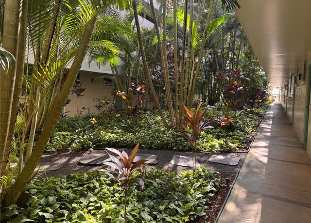 Property at 1555 Pohaku St Unit B109, Honolulu, HI 96817, 1 bath