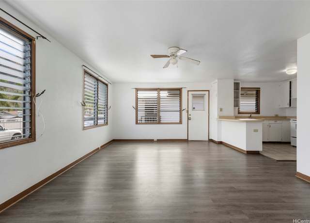 Property at 84-570 Farrington Hwy Unit D, Waianae, HI 96792, 3 beds, 1 bath
