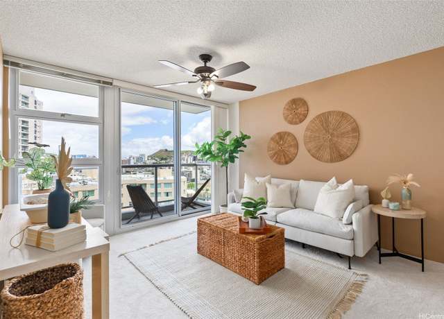 Property at 1315 Kalakaua Ave #1903, Honolulu, HI 96826, 2 beds, 1 bath