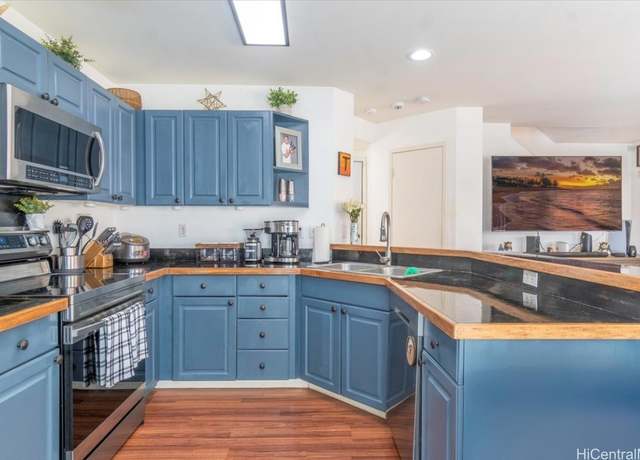 Property at 91-268 Makalea St #15, Ewa Beach, HI 96706, 3 beds, 2.5 baths