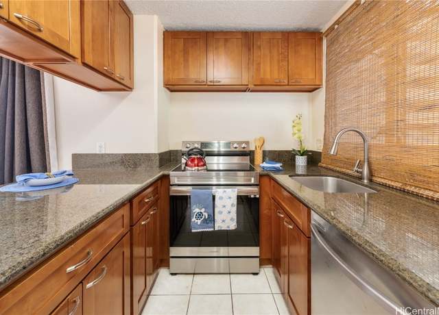 Property at 2355 Ala Wai Blvd #508, Honolulu, HI 96815, 2 beds, 2 baths