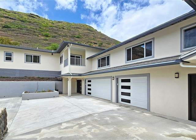 Property at 466 Lani St, Honolulu, HI 96821, 4 beds, 4 baths