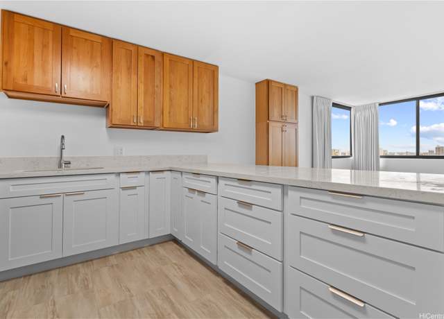 Property at 55 S Kukui St Unit D2614, Honolulu, HI 96813, 2 beds, 1 bath