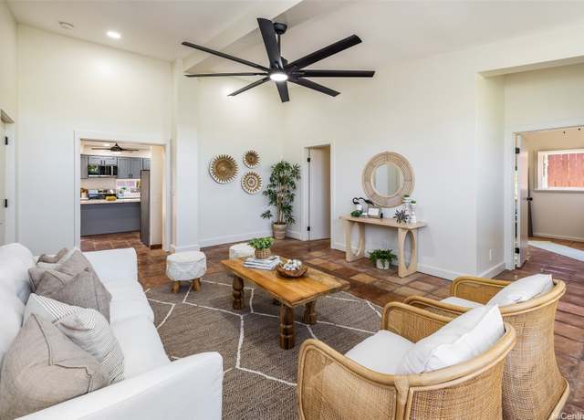 Property at 54-290 Kawaipuna Pl, Hauula, HI 96717, 5 beds, 4 baths