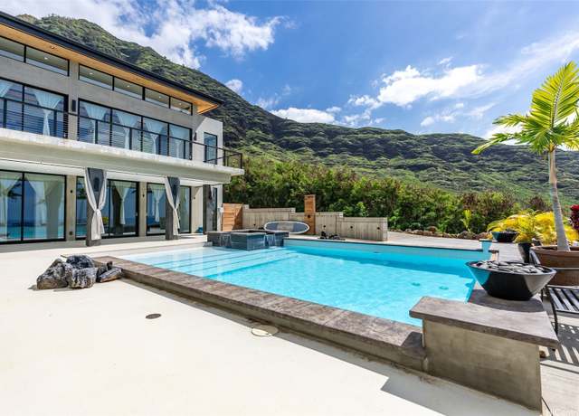Property at 84-770 Alahele St, Waianae, HI 96792, 3 beds, 3.5 baths