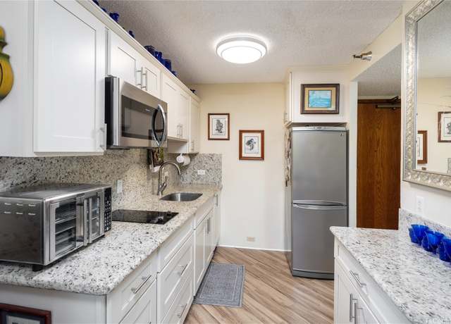 Property at 300 Wai Nani Way Unit I304, Honolulu, HI 96815, 1 bed, 1 bath