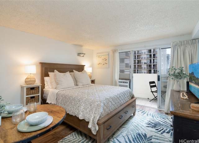 Property at 2463 Kuhio Ave #806, Honolulu, HI 96815, 1 bath
