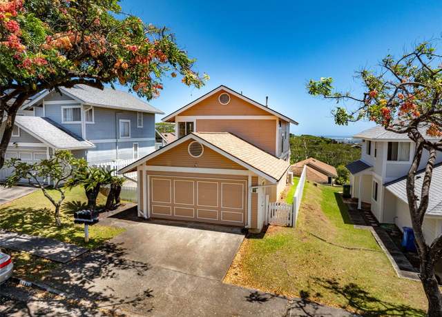 Property at 98-1941-J Kaahumanu St #61, Aiea, HI 96701, 4 beds, 3 baths