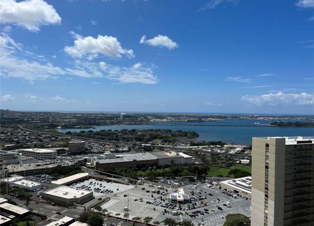 Property at 98-288 Kaonohi St #3802, Aiea, HI 96701, 2 beds, 2 baths