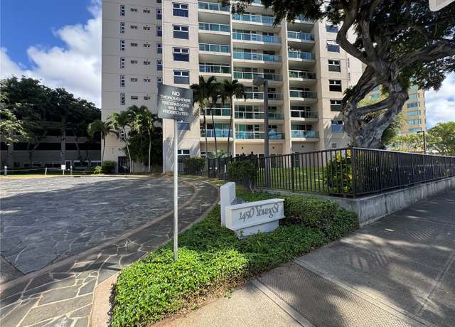 Property at 1450 Young St #2103, Honolulu, HI 96814, 2 beds, 1.5 baths