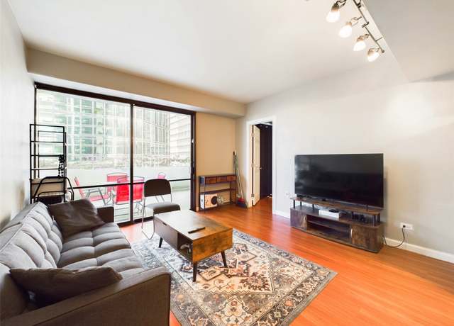 Property at 225 Queen St Unit 7E, Honolulu, HI 96813, 2 beds, 2 baths