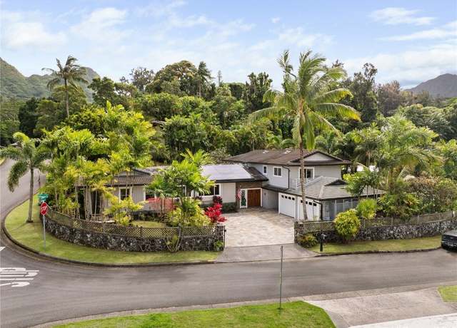 Property at 1234 Kelewina Pl, Kailua, HI 96734, 5 beds, 4.5 baths