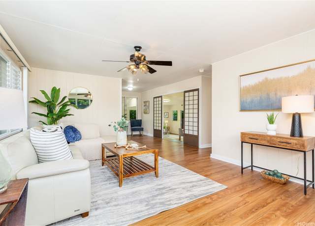 Property at 410 Kalama St Unit D, Kailua, HI 96734, 3 beds, 2 baths