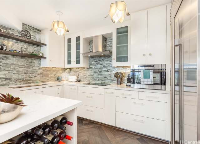 Property at 1212 Nuuanu Ave #3411, Honolulu, HI 96817, 1 bed, 1 bath