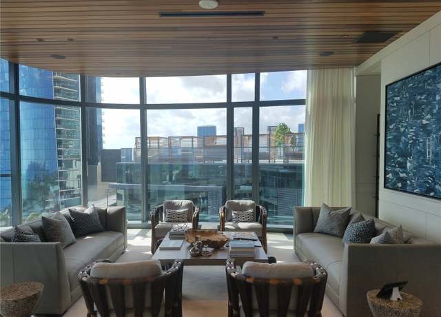 Property at 1108 Auahi Sts #2103, Honolulu, HI 96814, 2 beds, 2 baths