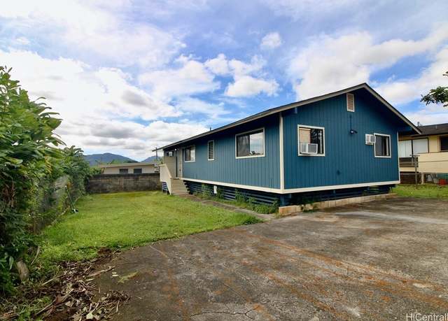 Property at 115 Makaweo Ave, Wahiawa, HI 96786, 4 beds, 2 baths