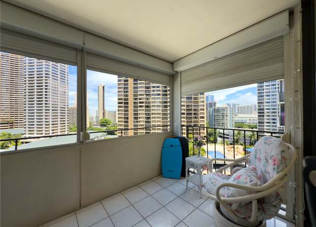 Property at 425 Ena Rd Unit 1201B, Honolulu, HI 96815, 1 bed, 1 bath