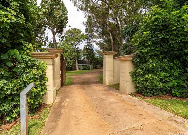 Property at 59-496 Pupukea Rd, Haleiwa, HI 96712, 5 beds, 2 baths