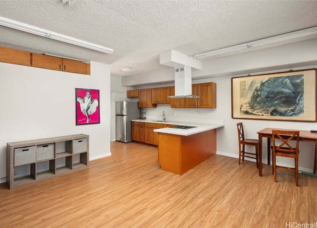 Property at 931 University Ave #308, Honolulu, HI 96826, 1 bed, 1 bath