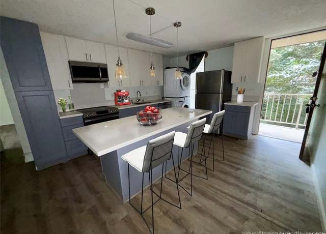 Property at 95-269 Waikalani Dr Unit C303, Mililani, HI 96789, 2 beds, 1 bath