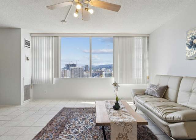 Property at 400 Hobron Ln #2206, Honolulu, HI 96815, 1 bath