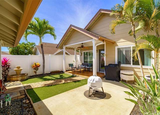 Property at 91-2030 Kaioli St #5905, Ewa Beach, HI 96706, 3 beds, 2 baths