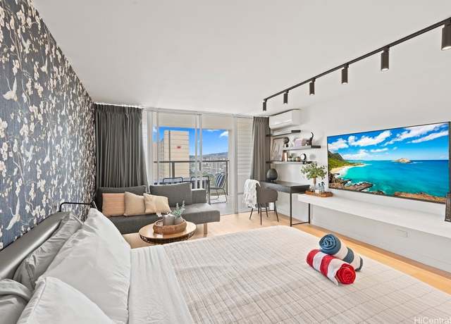 Property at 445 Seaside Ave #2914, Honolulu, HI 96815, 1 bath