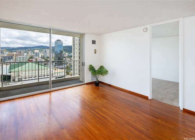 Property at 400 Hobron Ln #2412, Honolulu, HI 96815, 1 bed, 1 bath