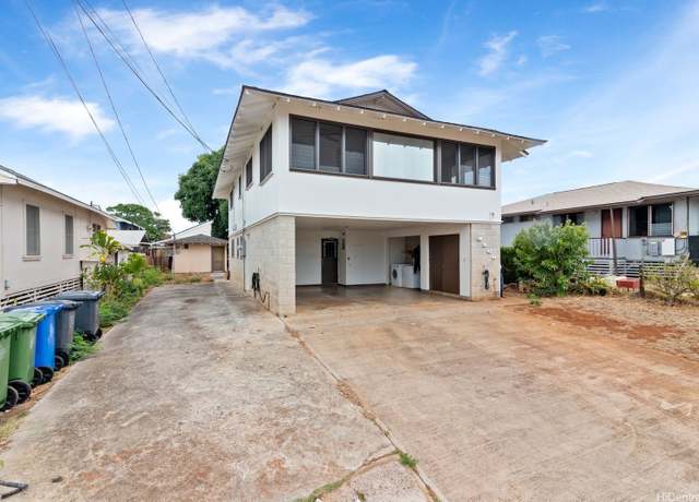 Property at 3266 Kaimuki Ave, Honolulu, HI 96816, 6 beds, 3.5 baths