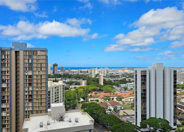 Property at 2101 Nuuanu Ave #1702, Honolulu, HI 96817, 1 bed, 1 bath