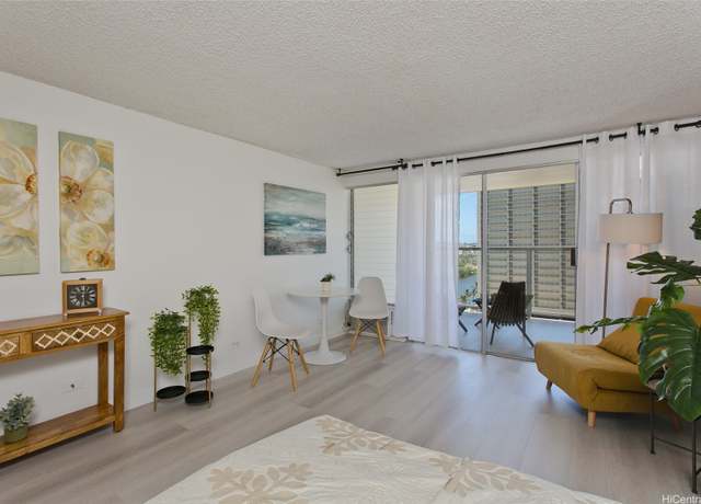 Property at 445 Seaside Ave #1615, Honolulu, HI 96815, 1 bath