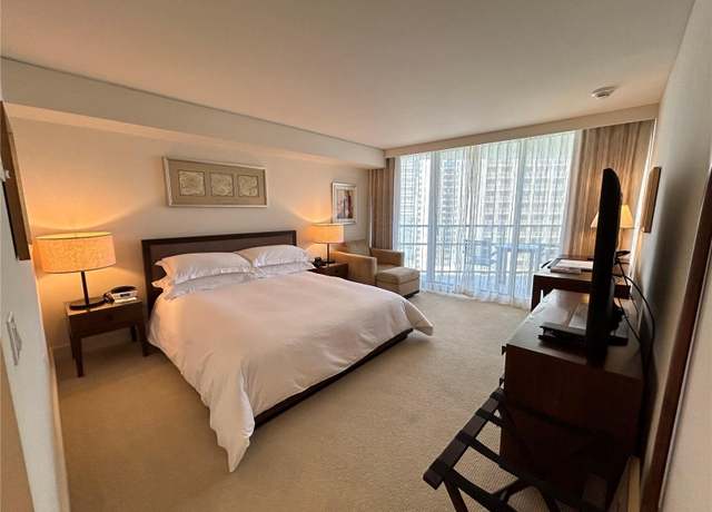 Property at 223 Saratoga Rd #1506, Honolulu, HI 96815, 1 bath