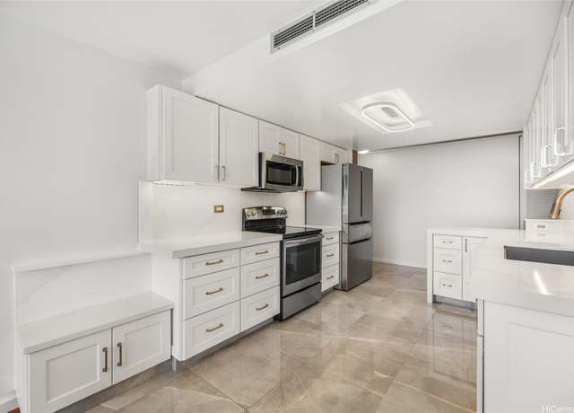 Property at 250 Kawaihae St Unit 18D, Honolulu, HI 96825, 2 beds, 2 baths