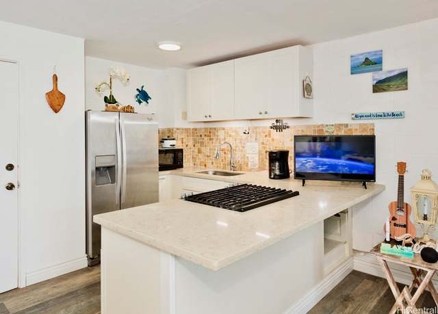 Property at 53-549 Kamehameha Hwy #506, Hauula, HI 96717, 1 bed, 1 bath