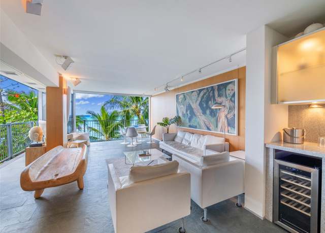 Property at 3015 Kalakaua Ave #401, Honolulu, HI 96815, 2 beds, 2 baths