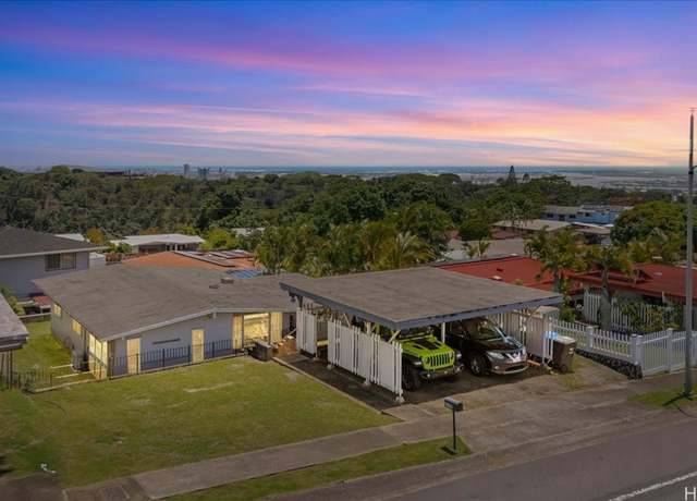 Property at 2247 Aumakua St, Pearl City, HI 96782, 2 beds, 2 baths