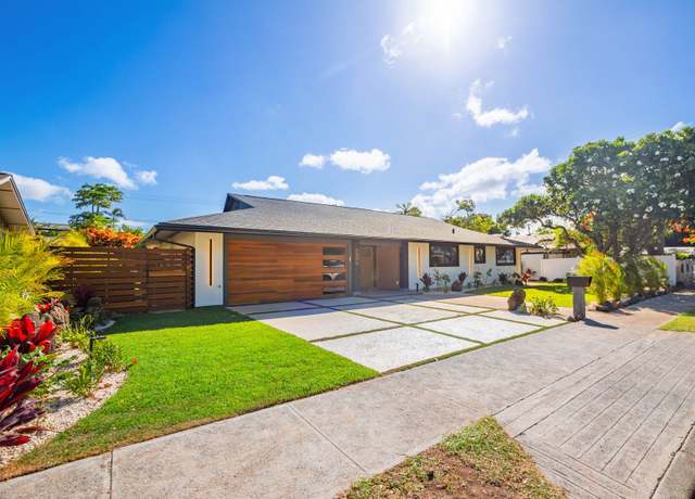 Property at 714 Hunakai St, Honolulu, HI 96816, 4 beds, 3 baths