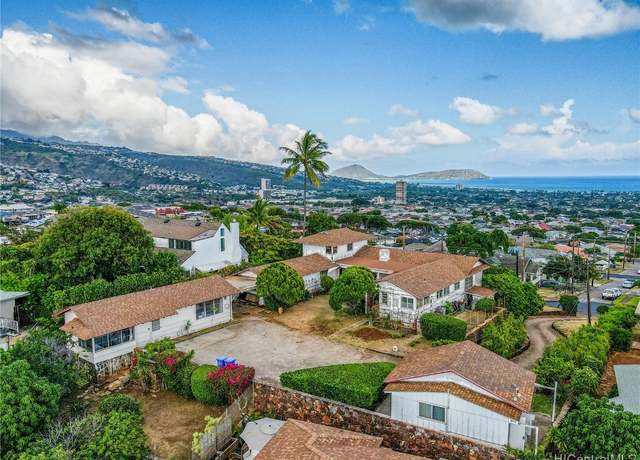 Property at 766 Ocean View Dr, Honolulu, HI 96816, 4 beds, 5 baths