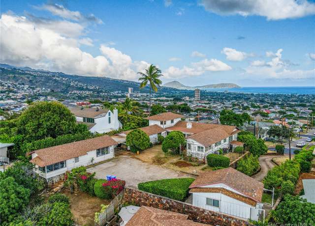 Property at 766 Ocean View Dr, Honolulu, HI 96816, 4 beds, 5 baths